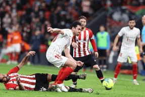 爱游戏官网-赛后体能课后，塞维利亚单刀错失备战欧冠，震撼外界，赛程密集仍需轮换的简单介绍