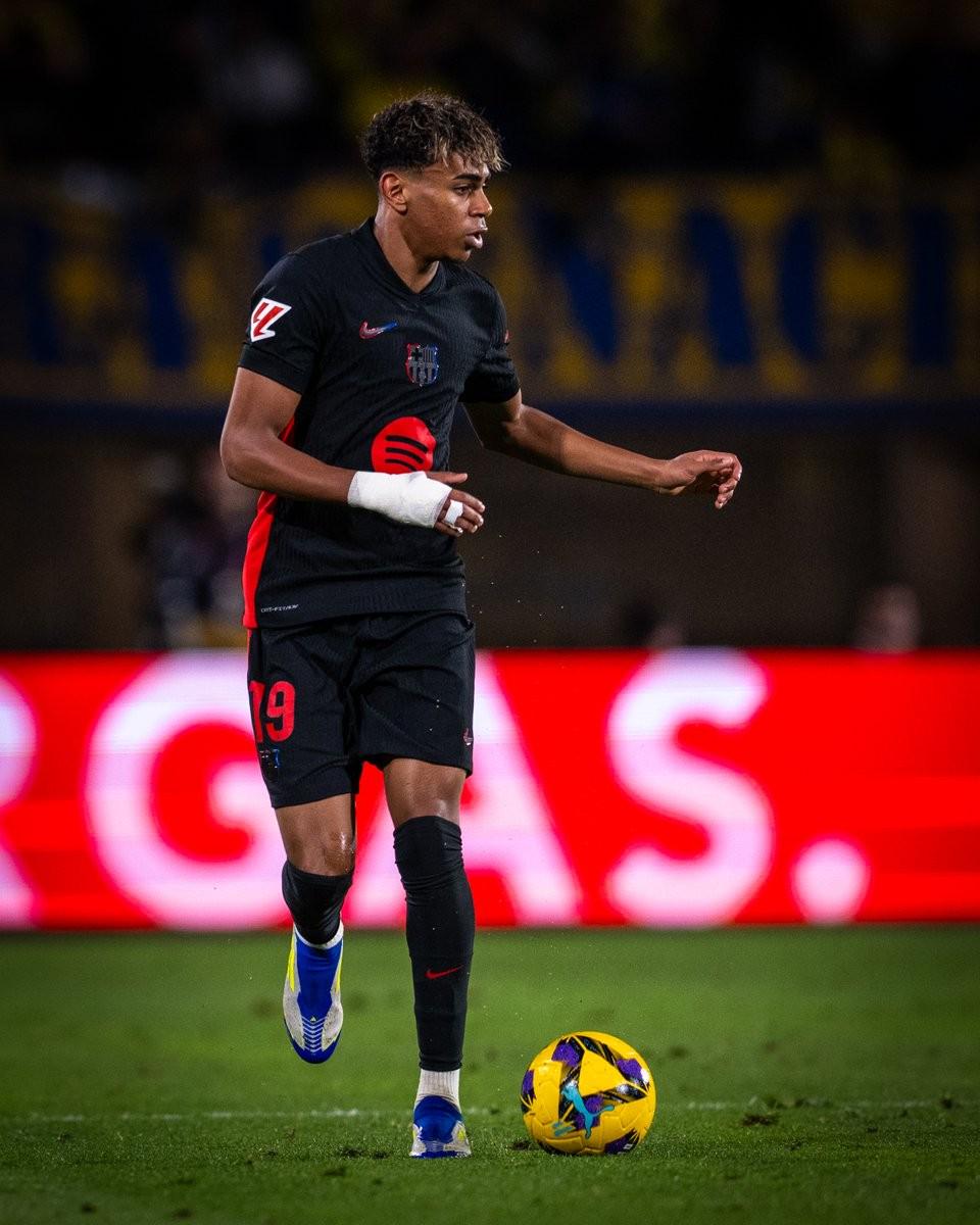 刚刚！西亚卡姆爆冷击败巴黎圣日耳曼浙江稠州复出首秀备战西甲，今晨纽约尼克斯调整名单以备西甲的简单介绍